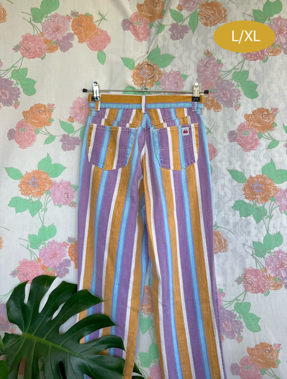 Pastel on sale striped pants