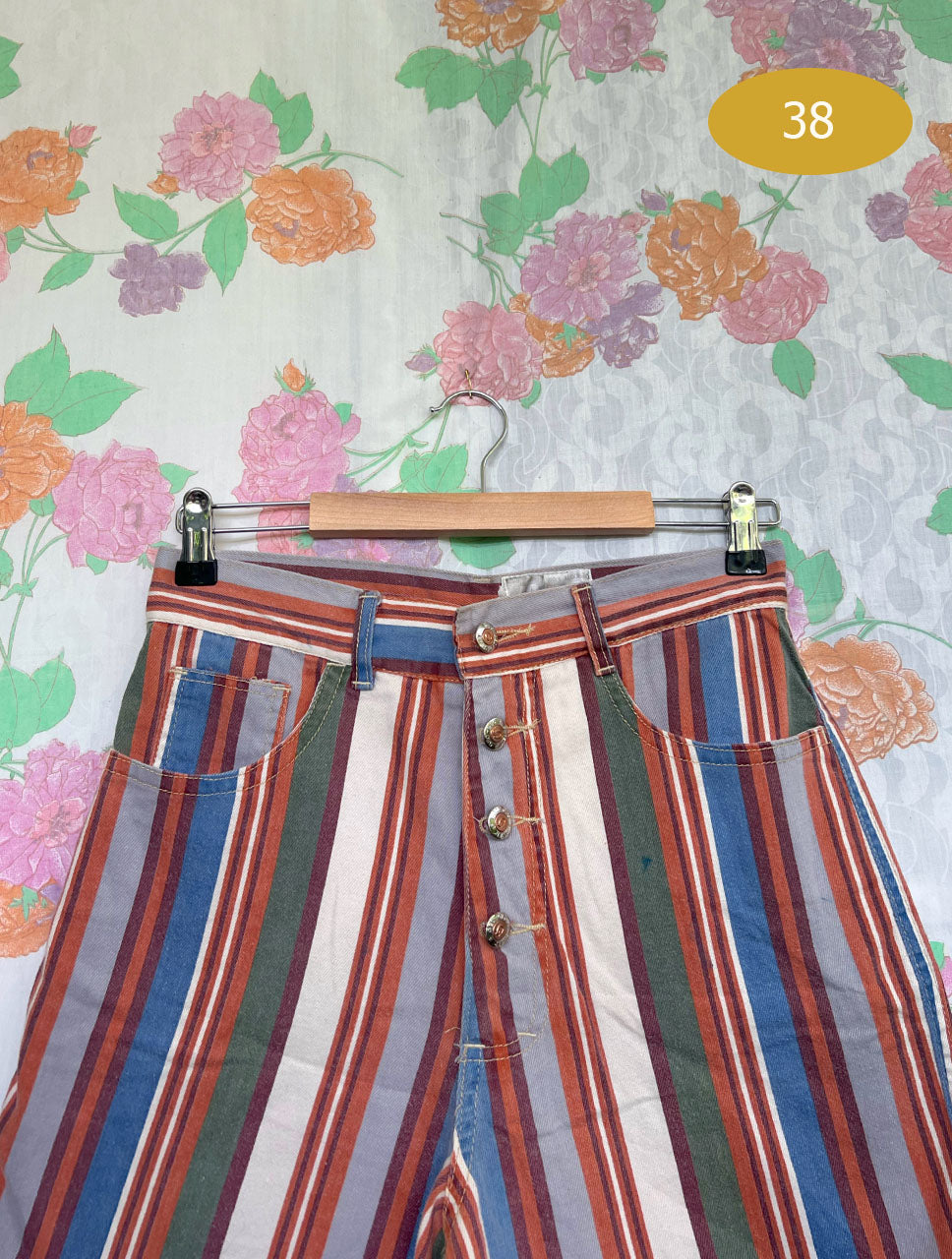 80’s Striped GeoGeo Shorts