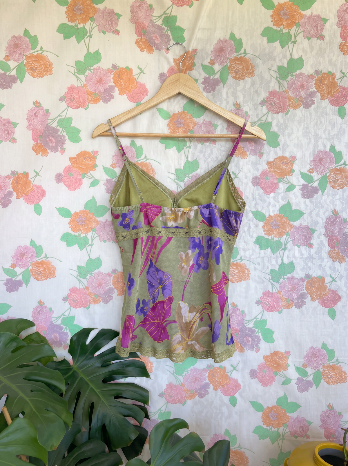 90's Green Floral Lace Top