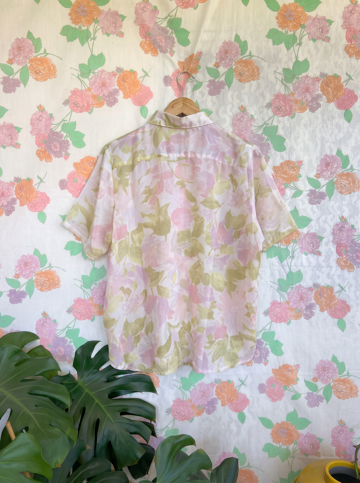 90's Dreamy Floral Shirt