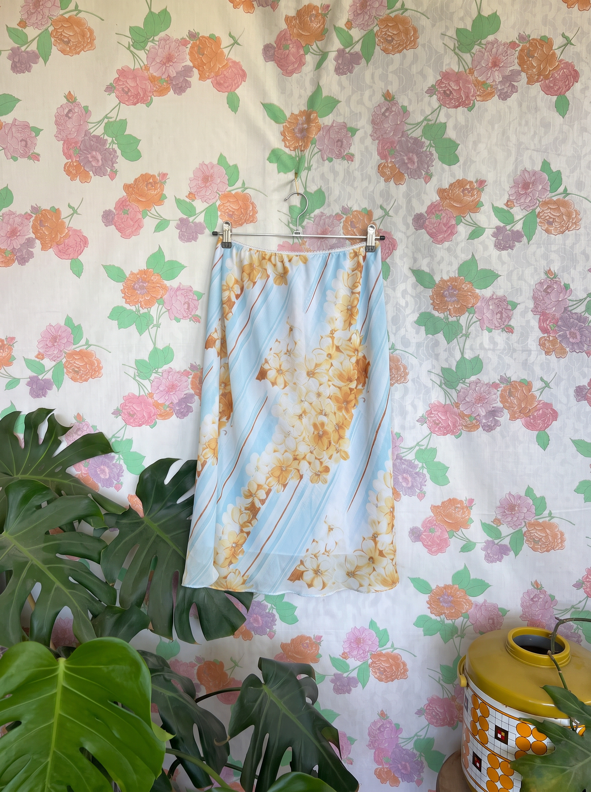 90’s Blue Floral Skirt