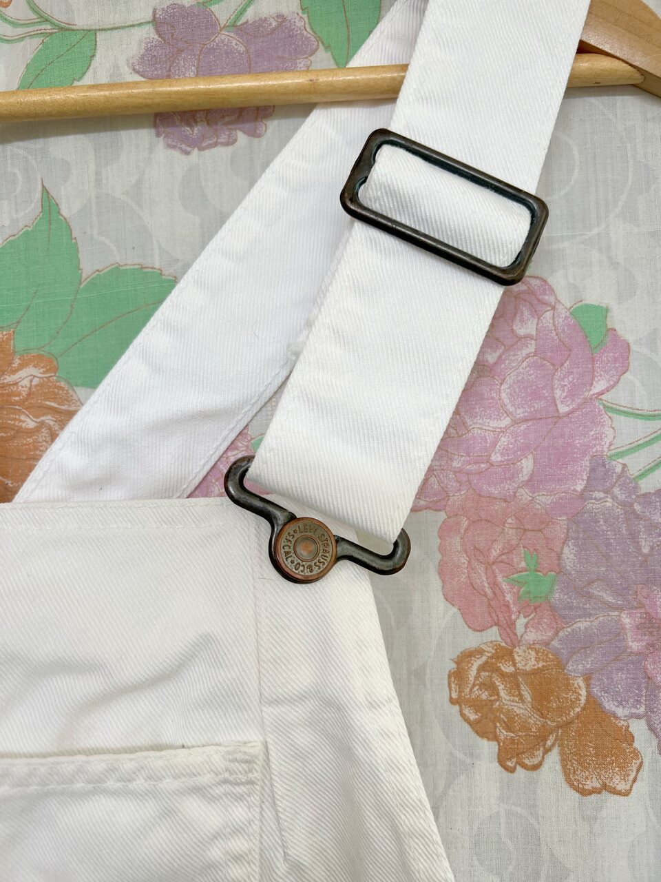 Unique 90's White Levi's Jumpsuit