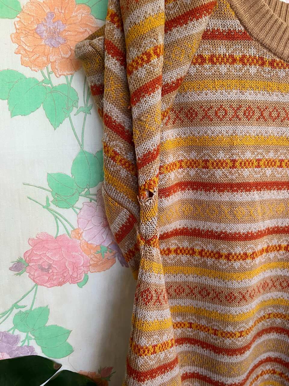 90's Caramel Ethnic Sweater