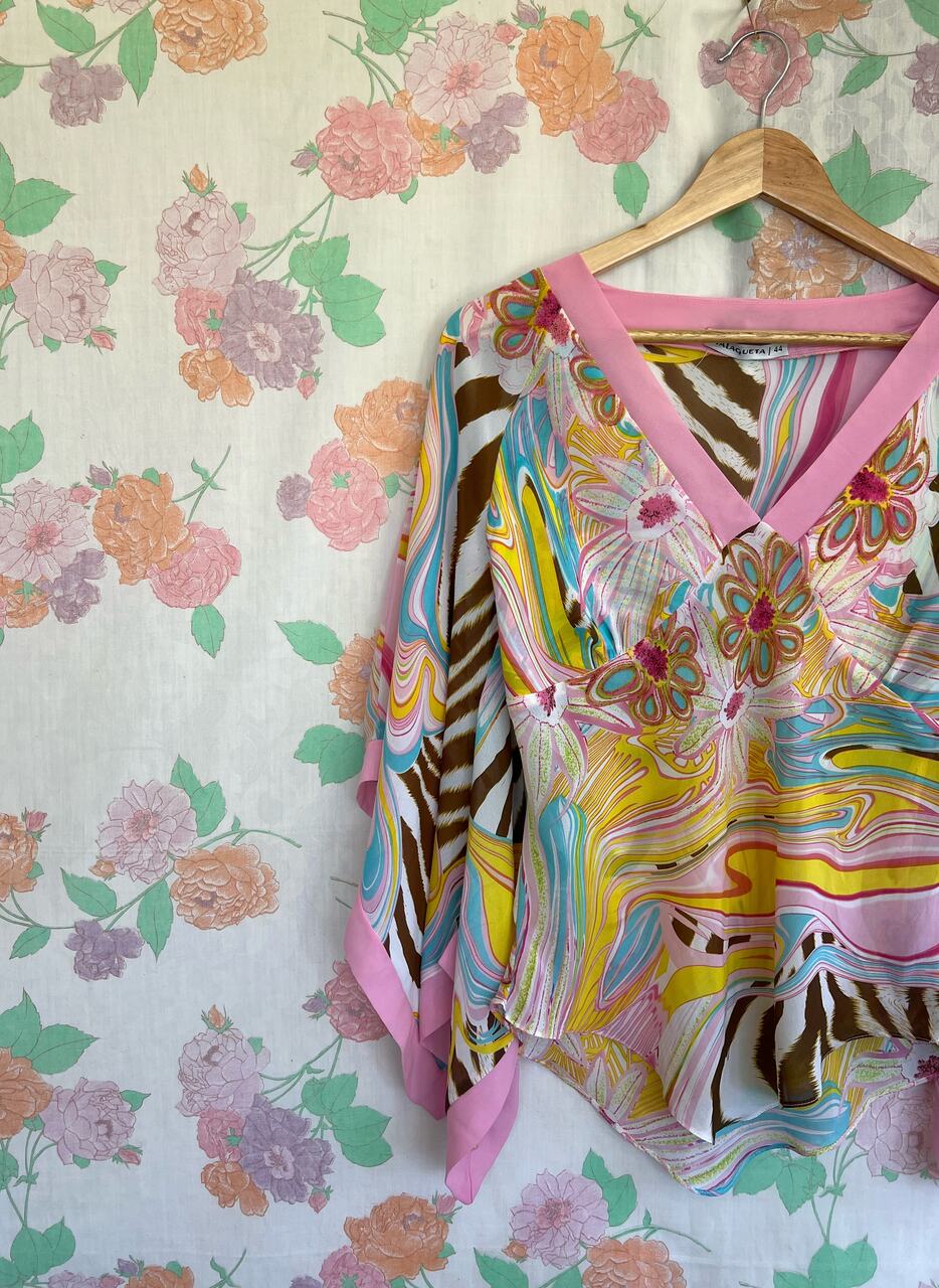 00's Fun Printed Blouse