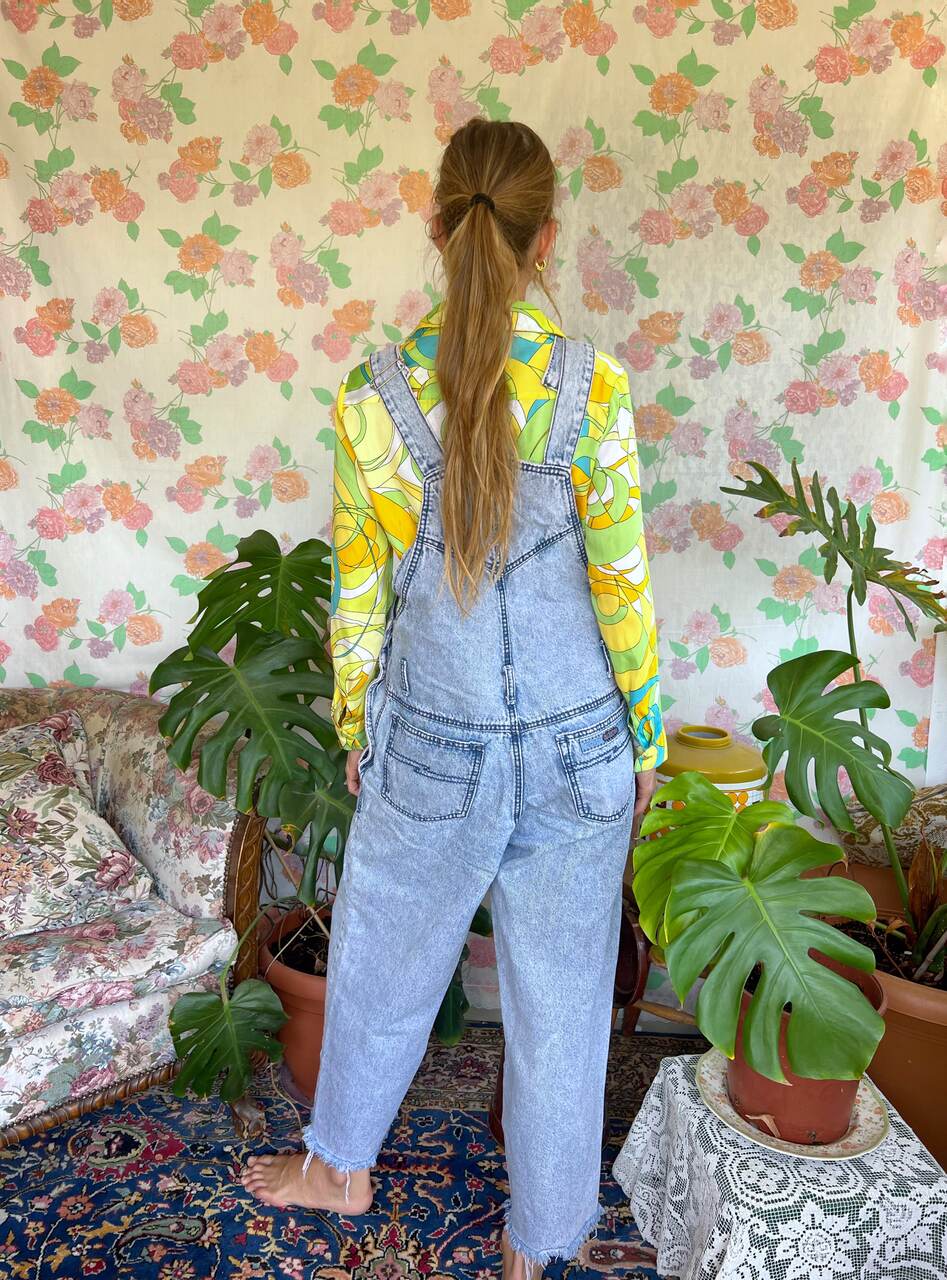 חולצה מודפסת ייחודית משנות ה-90