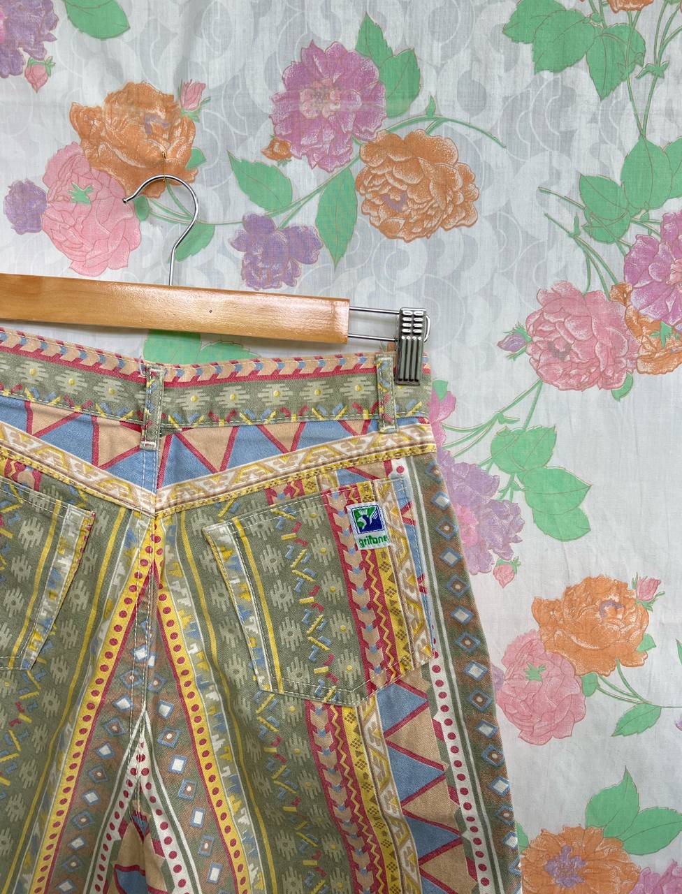 Unique Coloful Vintage Bermuda
