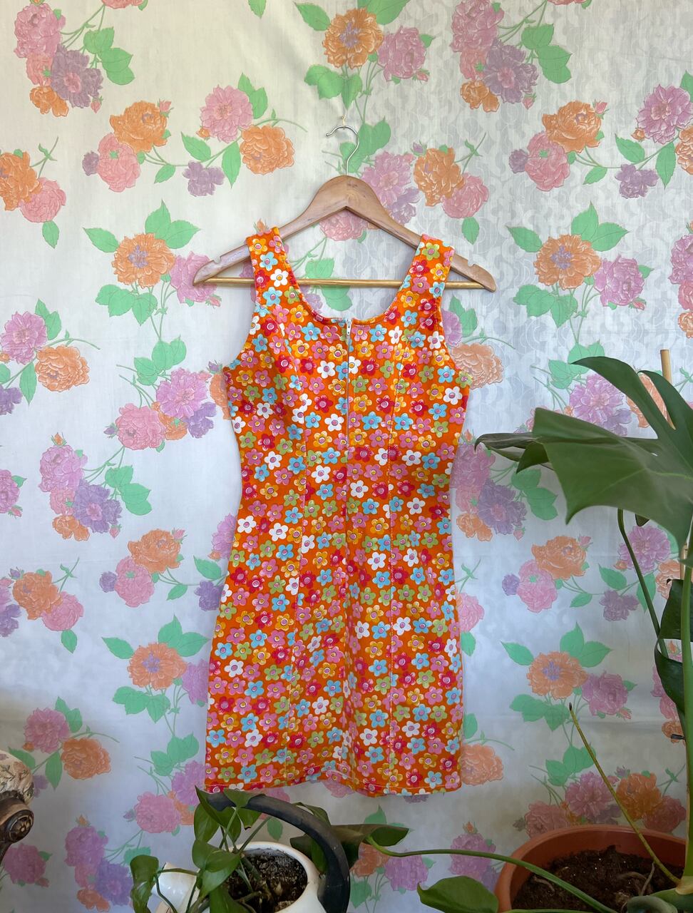Stunning Vintage Flowery Dress
