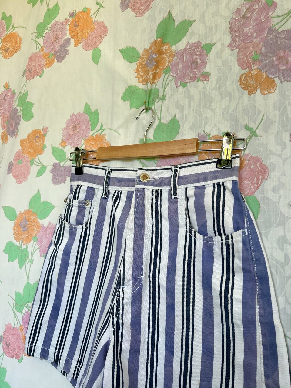 Striped Patch Vintage Shorts