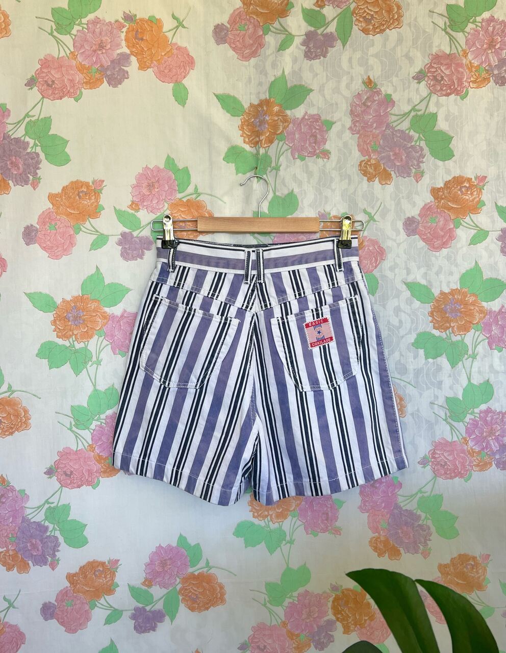 Striped Patch Vintage Shorts