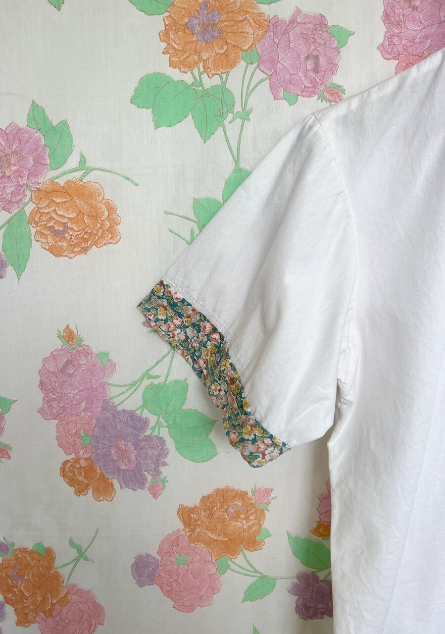 80's White Flower Detailed Shirt