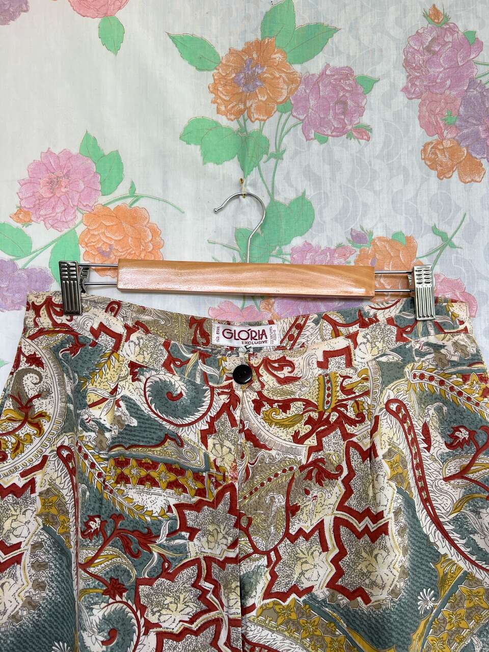 Earthy Tones Vintage Bermuda