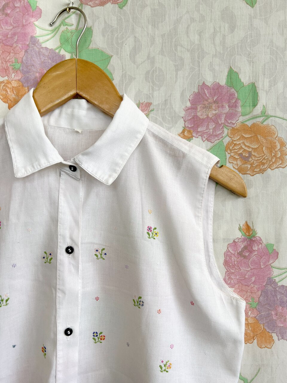 Vintage Collar Cropped Top