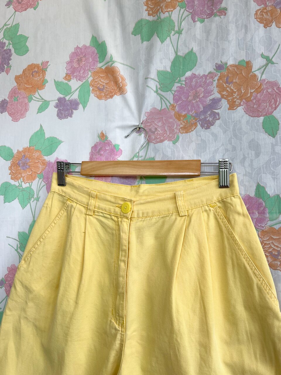 90's Italian Yellow Shorts