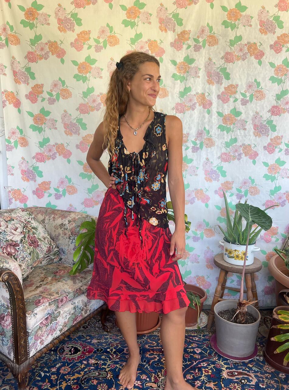 90's Red Rose Midi Skirt