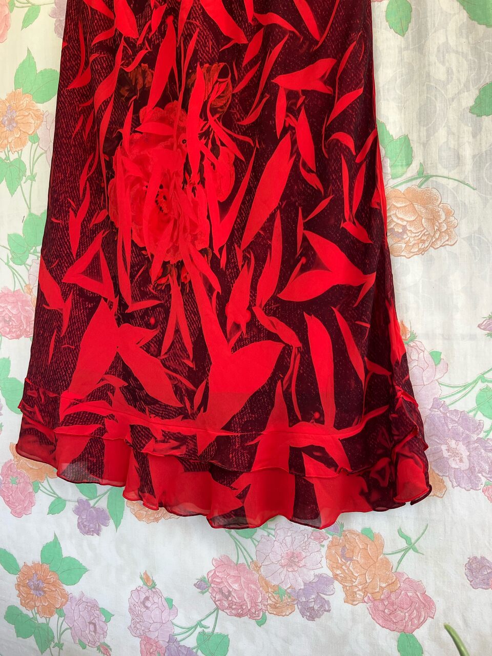 90's Red Rose Midi Skirt