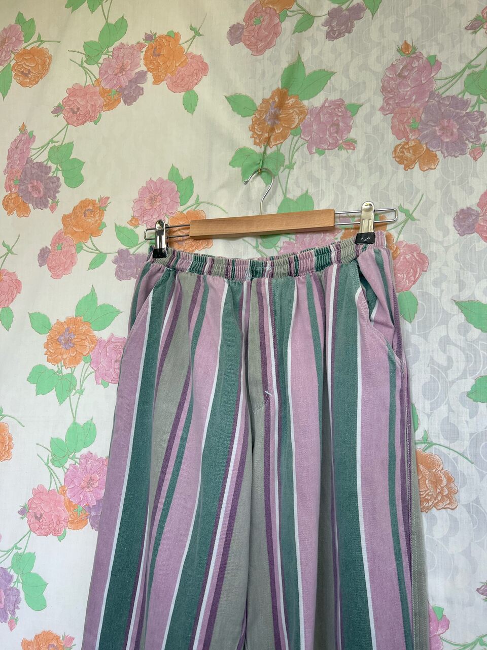 Fun Pastel 90's Striped Pants