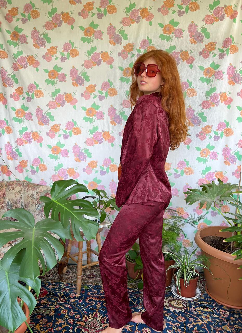 Vintage Embroidered Flower Set