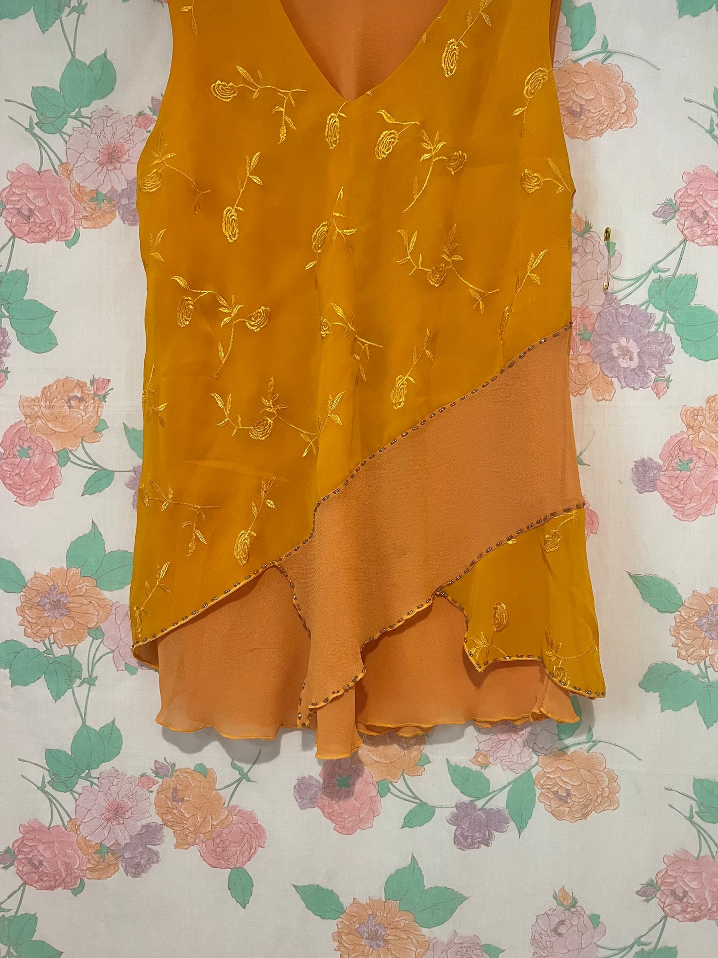 90's Honey Embroidered Tank Top