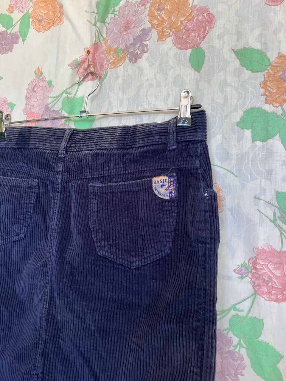 חצאית קורדרוי כחולה משנות ה-90