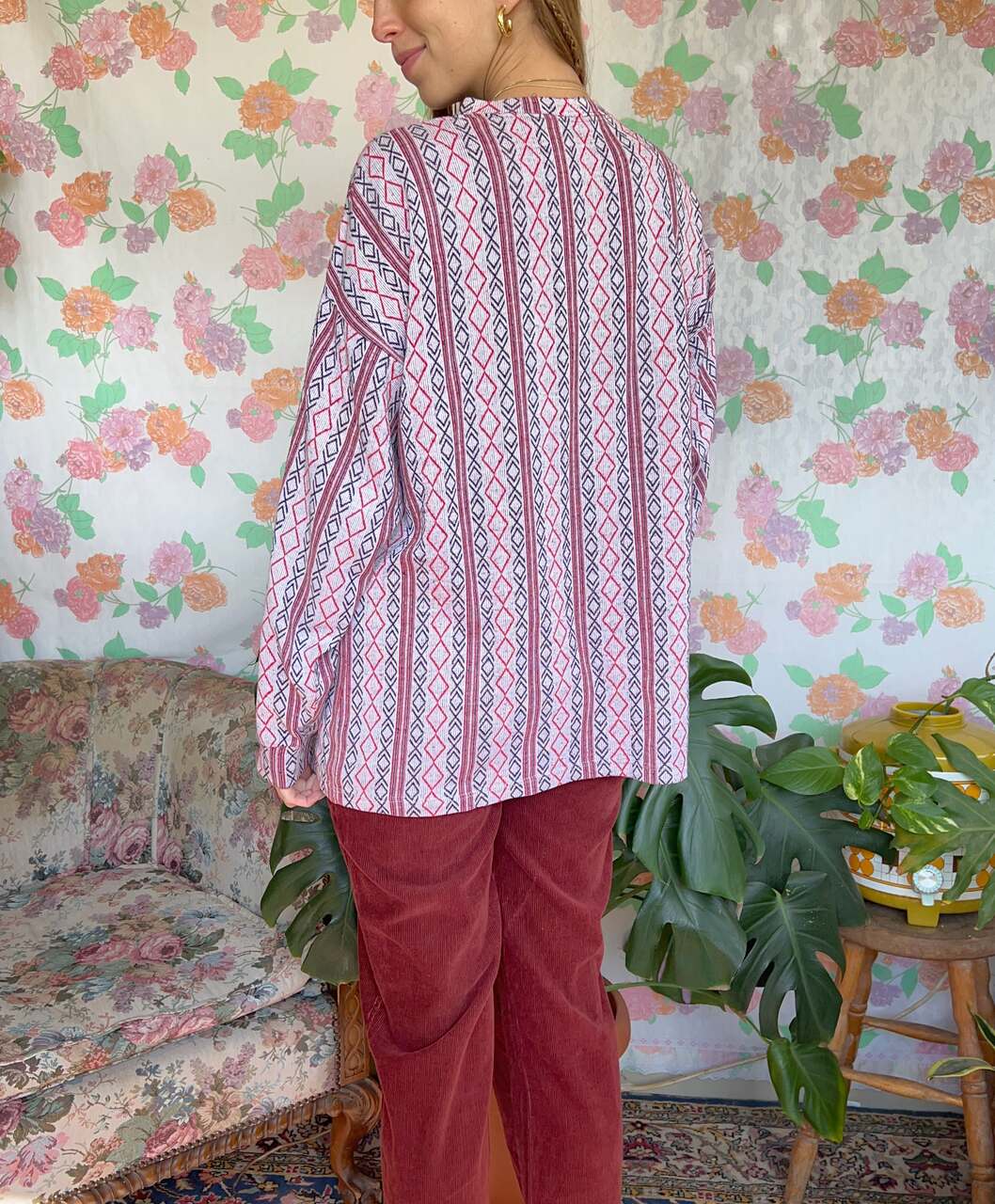 90's Long Sleeve Patterned T-Shirt