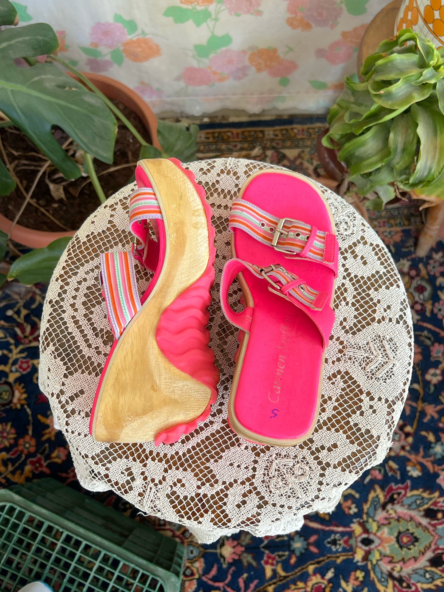 00's Carmen Steffans Platform Sandals