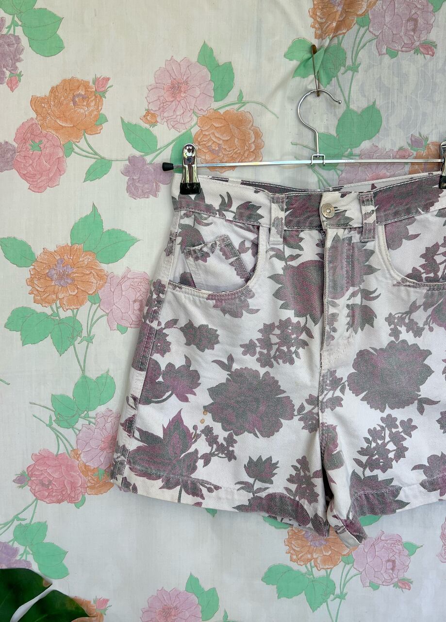 90's Floral High-Waist Shorts