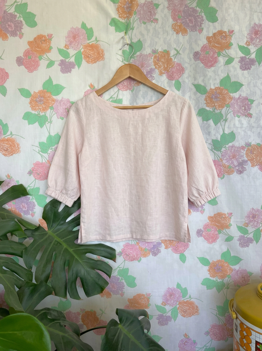 90's Light Pink Embroidered Blouse