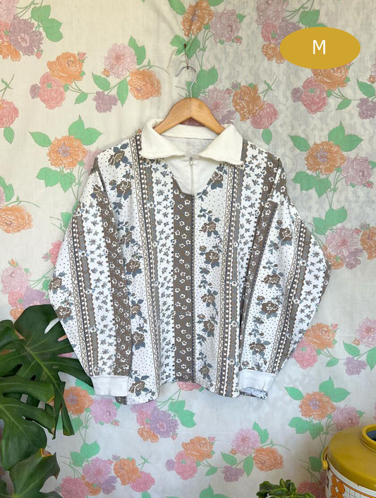 90's White Flower Printed Sweatshirt