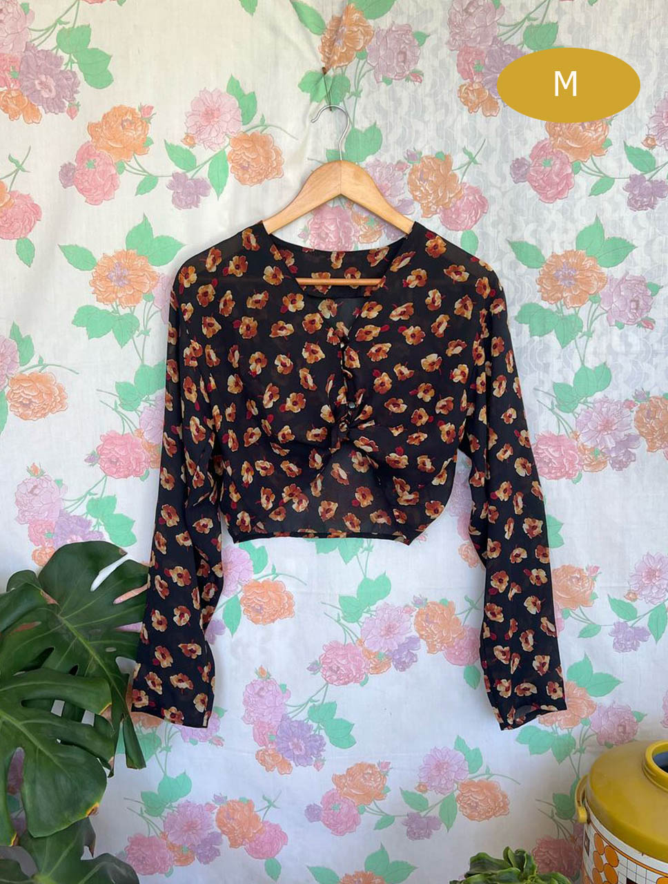 90's Cropped Long Sleeve Shirt