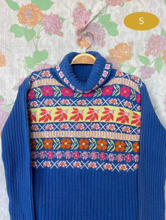 90's Printed Turtle Neck Sweater