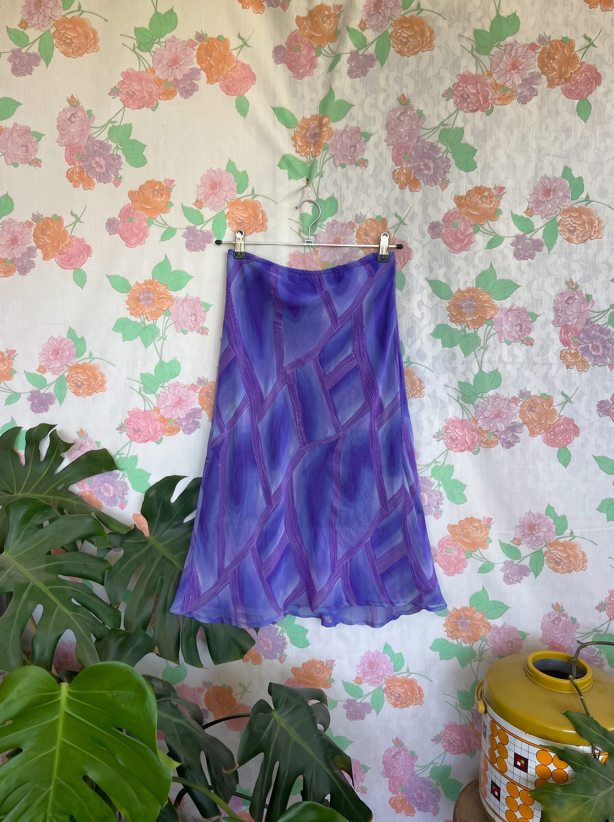 2000’s Purple Abstract Midi Skirt