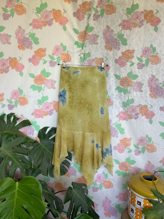 2000’s Fairycore Asymmetrical Skirt