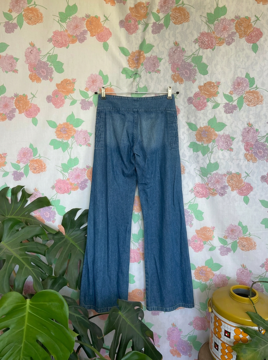 90's Wide-Leg Denim Pants