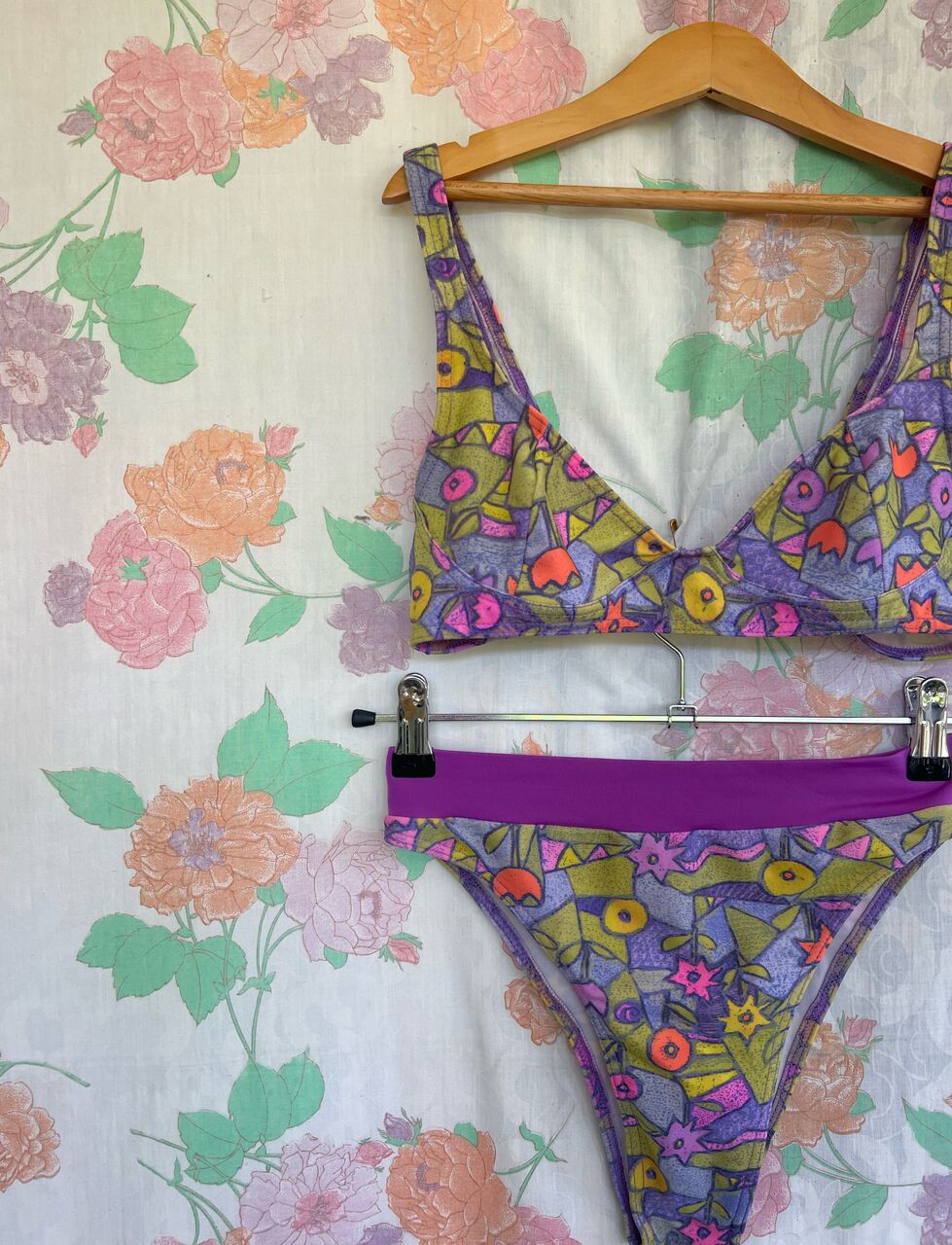 90's Fun Bikini Set