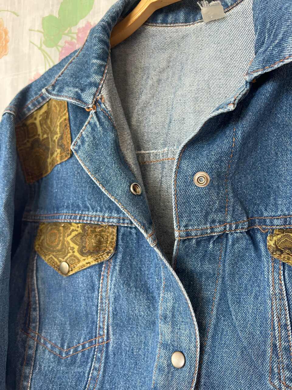 90's Cropped Denim Jacket