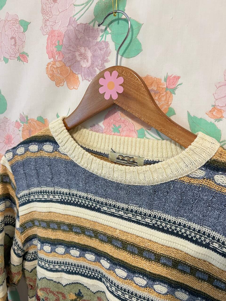 90's Dreamy Floral Sweater