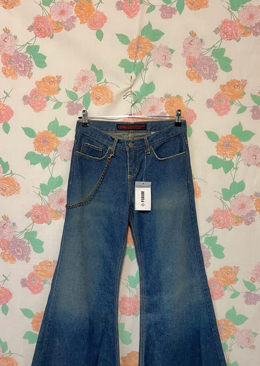 90's Forum Ultra-Wide Leg Jeans