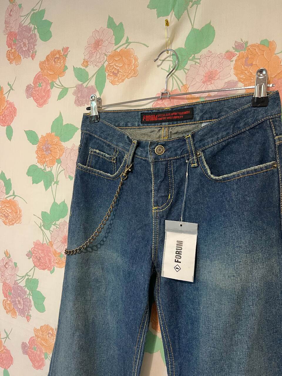 90's Forum Ultra-Wide Leg Jeans