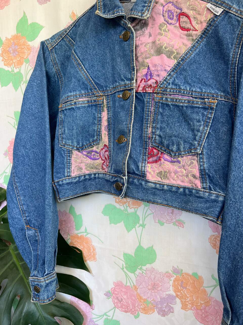 90's Flower Cropped Denim Jacket