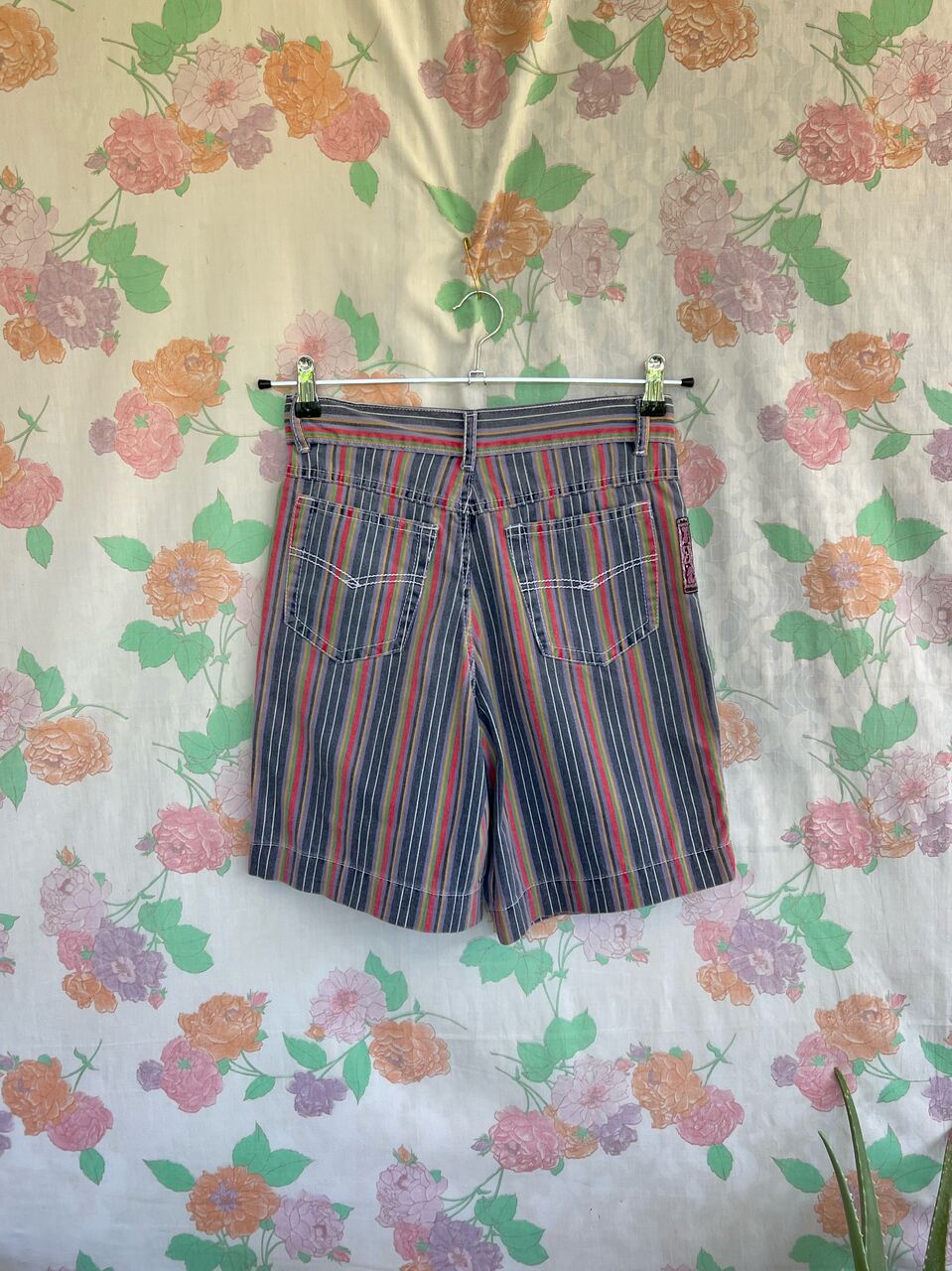 90's Striped Hamuche Shorts