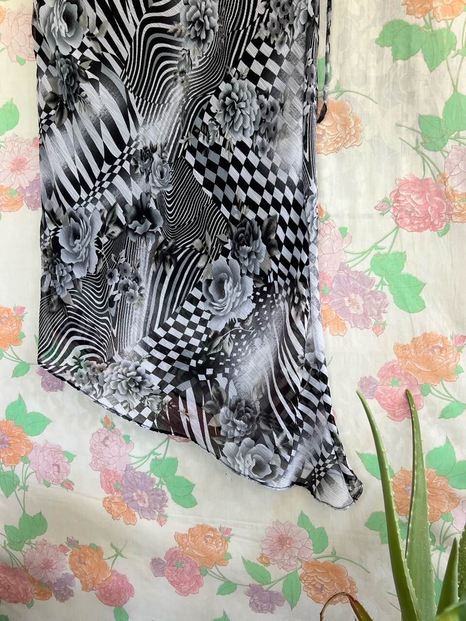 90's Illusion Print Skirt