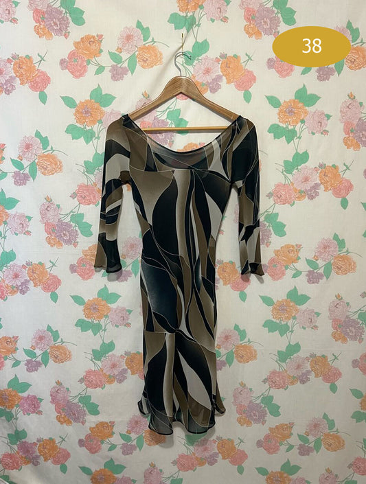 90's Graphic Swirl Long-Sleeve Dress