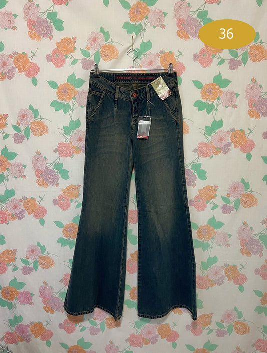 90's Triton Vintage Wide-Leg Jeans