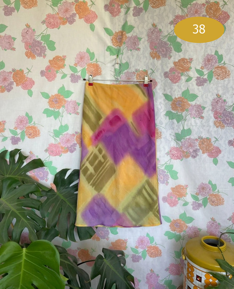90's Geometric Print Midi Skirt