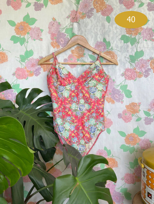 90's Flowery Triumph Swimsuit