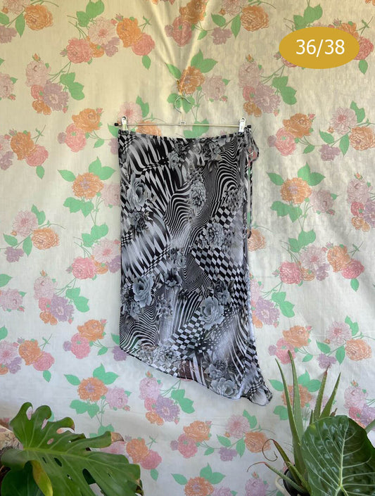 90's Illusion Print Skirt